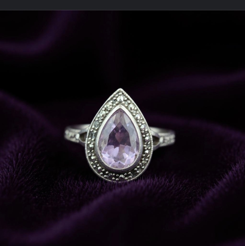 Faceted Amethyst & Marcasite Teardrop Sterling Silver Ring Size 5.25
